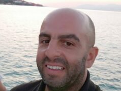 Herói do trem de Huntingdon recebeu alta do hospital duas semanas depois de salvar ‘várias vidas’ em esfaqueamento em massa O funcionário do LNER, Samir Zitouni, estava em estado crítico desde 1º de novembro, tendo sofrido múltiplos ferimentos