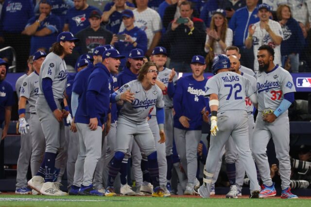 Herói dos Dodgers World Series declara esperanças para o próximo Herói dos Dodgers World Series declara esperanças para o próximo ano quando o contrato expirar