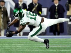 Heróis, zeros da derrota dos Jets para os Patriots: novo receptor fracassa na estreia de Gang Green Adonai Mitchell não consegue acertar durante o segundo quarto da derrota dos Jets por 27-14 para os Patriots em 13 de novembro de 2025.