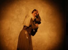 Hildegard von Bingen foi santa, abadessa, mística, compositora pioneira e hoje é ópera Hildegard von Bingen foi santa, abadessa, mística, compositora pioneira e hoje é ópera