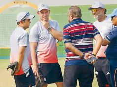 Hirwani pede curadores neutros para preparar campos para jogos internacionais Hirwani pede curadores neutros para preparar campos para jogos internacionais