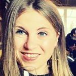 Uma mulher que morreu no hospital após um suposto incidente de violência doméstica em um apartamento no leste de Sydney foi identificada como Claire Austin.