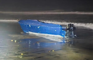 Homem acusado de comandar barco de migrantes que virou, matando 4 pessoas, é acusado Yahoo news home