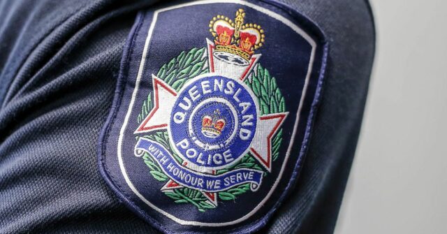 Homem armado ameaçando mulher é morto a tiros pela polícia em Queensland
