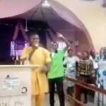 Homens armados atacam igreja na Nigéria, matando dois e sequestrando outros