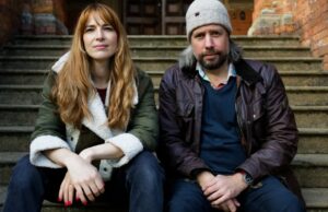 ‘Host’ Star Haley Bishop liderará ação-horror ‘For the Good of the Herd’ como Clever Creature Boards à frente da AFM (EXCLUSIVO) 'Host' Star Haley Bishop liderará ação-horror 'For the Good of the Herd' como Clever Creature Boards à frente da AFM (EXCLUSIVO)