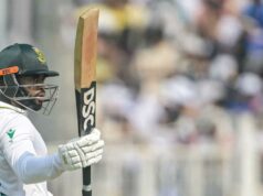 IND vs SA: Bavuma evita a elegância para que os elementos se destaquem no Eden Gardens lightbox-info