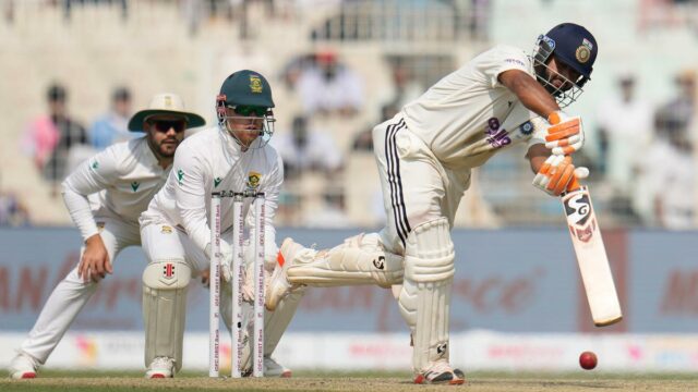 IND vs SA: Rishabh Pant quebra o recorde de Sehwag IND vs SA: Rishabh Pant quebra o recorde de Sehwag de mais seis por um indiano no teste de críquete