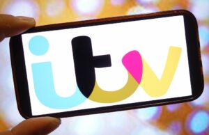 ITV negocia venda de mídia e entretenimento para Comcast e Sky por US$ 2,1 bilhões ITV negocia venda de mídia e entretenimento para Comcast e Sky por US$ 2,1 bilhões