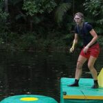 A Vogue Williams sofreu uma queda feia ao enfrentar o último julgamento de Bushtucker em cenas que vão ao ar no episódio de sábado de I'm A Celebrity