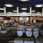Imagens assustadoras revelam os restos do Aeroporto Internacional de Nicósia, que ficou congelado no tempo depois de ter sido abandonado em 1974