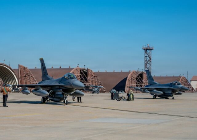 Impulso do poder aéreo para as forças dos EUA às portas da Coreia do Norte
