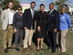 Inauguração da fita do Projeto de Melhoria de Pedestres da Broad Street de Nova Orleans Inauguração da fita do Projeto de Melhoria de Pedestres da Broad Street de Nova Orleans