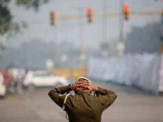 Índia prende residente da Caxemira por explosão mortal de carro em Delhi Índia prende residente da Caxemira por explosão mortal de carro em Delhi