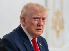 Índice de aprovação de Trump entre a classe trabalhadora agora submersa em 28 pontos Índice de aprovação de Trump entre a classe trabalhadora agora submersa em 28 pontos