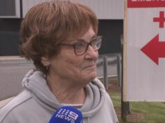 Indignação com ambulância indisponível para idoso de 91 anos com hemorragia cerebral A filha de Lois, Janne McFadyen, levou-a ao hospital.
