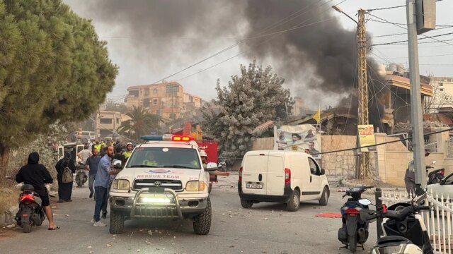 Israel diz que está atacando alvos do Hezbollah no Líbano Israel diz que está atacando alvos do Hezbollah no Líbano