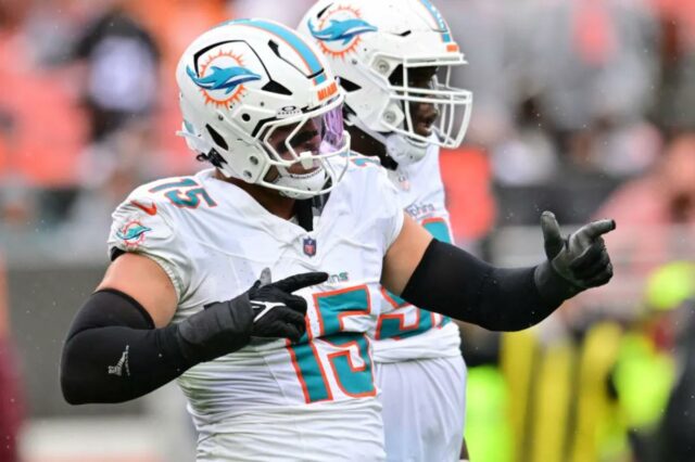 Jaelan Phillips absolutamente animado para se juntar aos Eagles após Jaelan Phillips absolutamente animado para se juntar aos Eagles após a troca dos Dolphins: 'A melhor coisa'