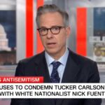 Jake Tapper diz que o apelo de Trump para 'divulgar a notícia' sobre Nick Fuentes prova que ele 'não vai condenar os nazistas' | Vídeo