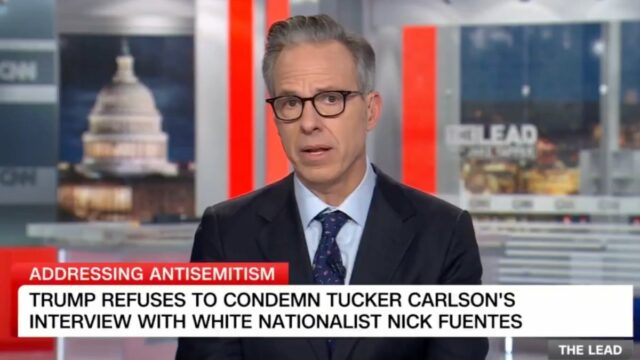 Jake Tapper diz que o apelo de Trump para 'divulgar Jake Tapper diz que o apelo de Trump para 'divulgar a notícia' sobre Nick Fuentes prova que ele 'não vai condenar os nazistas' | Vídeo