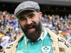 Jason Kelce chama o ouvinte de ‘idiota’ por uma afirmação ousada sobre o Natal Jason Kelce brinca que a embaraçosa esposa Kylie Kelce é uma das grandes alegrias da minha vida