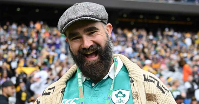 Jason Kelce brinca que a embaraçosa esposa Kylie Kelce é uma das grandes alegrias da minha vida