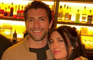 Jason Tartick está namorando a fundadora do Dog Rescue, Kathryn Hurley, depois de Meet-Cute Jason Tartick detalha como o novo cachorro Teddy o salvou