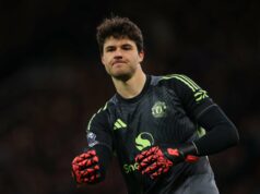 Jason Wilcox nomeia uma figura desconhecida do Man Utd que foi ‘implacável’ na transferência de Senne Lammens, ’12 meses atrás…’ ícone de correio