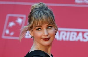 Jennifer Lawrence compartilha estilo quente – e aprova vestidos em vez de calças Jennifer Lawrence venceu em 2023 no estilo de rua