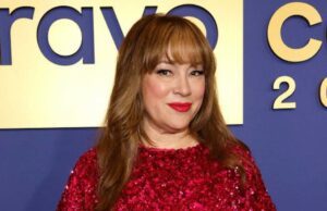 Jennifer Tilly provoca a luta ‘inesperada’ da 15ª temporada de ‘RHOBH’ na BravoCon Jennifer TIlly, da RHOBH, provoca luta 'inesperada' na viagem do elenco: 'Estávamos todos chorando'