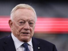 Jerry Jones, dos Cowboys, quebra o silêncio sobre a trágica morte de Marshawn Kneeland Jerry Jones