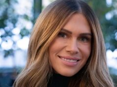 Jessi Ngatikaura dá uma atualização sobre seu casamento após a terceira temporada de Rocky ‘Mormon Wives’ Jessi Ngatikaura dá uma atualização sobre seu casamento após a terceira temporada de Rocky ‘Mormon Wives’