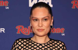 Jessie J começa a chorar no palco 4 anos depois de sofrer um aborto espontâneo GettyImages-2234017878-Jessie-J-Quebra-em-Lágrimas-no-Palco-4-Anos-Após-Sofrimento-Aborto.jpg