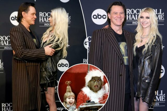 Jim Carrey se reúne com a co-estrela de 'Grinch' Taylor Jim Carrey se reúne com a co-estrela de 'Grinch' Taylor Momsen pela primeira vez em 25 anos no Rock and Roll Hall of Fame Induction