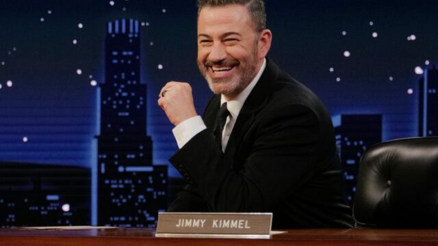 'Jimmy Kimmel Live' realiza campanha de alimentação enquanto a administração 'Jimmy Kimmel Live' realiza campanha de alimentação enquanto a administração Trump ameaça interromper os benefícios do SNAP para milhões de americanos