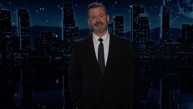 Jimmy Kimmel luta contra as lágrimas para apresentar o monólogo 'mais difícil' de sua carreira: 'Vamos tirar as próximas noites de folga' | Vídeo

