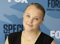 JoJo Siwa dá atualizações depois que ‘dor excruciante’ a levou ao hospital GettyImages-2215085036-Jojo-Siwa-Raspy