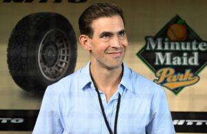 Joe Davis, da Fox Sports, revela se fez xixi durante um jogo de 18 entradas da World Series Taylor Swift denunciou seguranças que ficaram até tarde no jogo dos Yankees com Travis Kelce