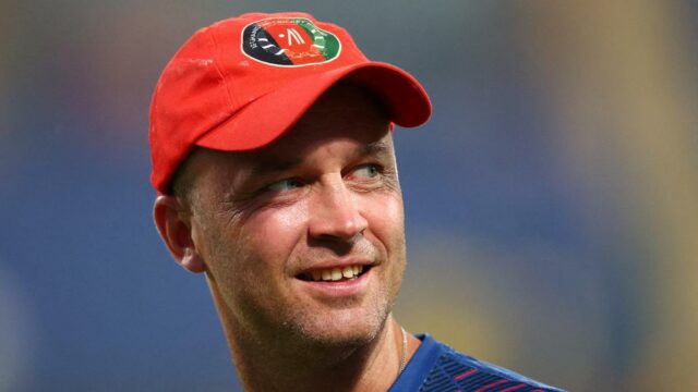 Jonathan Trott se separará do Afeganistão após a Copa do Jonathan Trott se separará do Afeganistão após a Copa do Mundo T20 de 2026