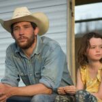 Josh O'Connor, sempre fascinante, continua vagando por uma área solitária em 'Rebuilding'