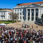 Juiz proíbe Trump de cortar imediatamente financiamento para a Universidade da Califórnia