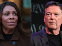 Juiz rejeita processos contra dois inimigos políticos de Trump ARQUIVO - O ex-diretor do FBI James Comey gesticula ao falar no Fórum JFK Jr. do Instituto de Política da Universidade de Harvard em Cambridge, Massachusetts, 24 de fevereiro de 2020. (AP Photo / Charles Krupa, Arquivo)