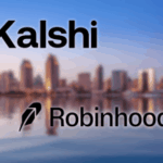 Kalshi e Robinhood tomam medidas contra o processo das Tribos da Califórnia. Logotipos de Kalshi e Robinhood exibidos sobre o horizonte borrado da cidade refletidos em águas calmas. A palavra ‘Kalshi’ aparece grande na parte superior e o logotipo do Robinhood com seu nome aparece perto da parte inferior.
