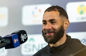 Karim Benzema elege o ex-meio-campista do Manchester United como um dos maiores jogadores de futebol de todos os tempos ícone de correio