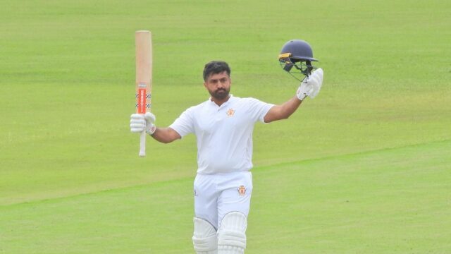 Karun Nair marca século contra Kerala e completa 9.000 corridas no críquete de primeira classe

