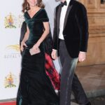 O Príncipe e a Princesa de Gales fizeram uma entrada deslumbrante esta noite no Royal Variety Performance