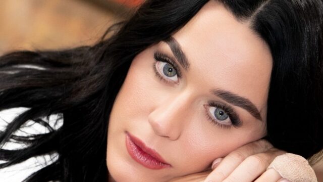 Katy Perry canta sobre um relacionamento que a deixou 'Bleeding Katy Perry canta sobre um relacionamento que a deixou 'Bleeding Out Slow' no novo single 'Bandaids'