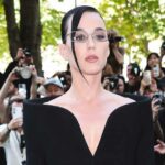 Katy Perry faz piadas sobre não se apaixonar mais por ingleses em meio ao romance de Justin Trudeau