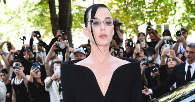 Katy Perry faz piadas sobre não se apaixonar mais por ingleses em meio ao romance de Justin Trudeau