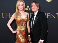Keith Urban corrige música de casamento em ‘The Road’ antes do divórcio de Nicole Kidman Todas as grandes mudanças que Keith Urban fez dentro e fora do palco em meio à separação de Nicole Kidman